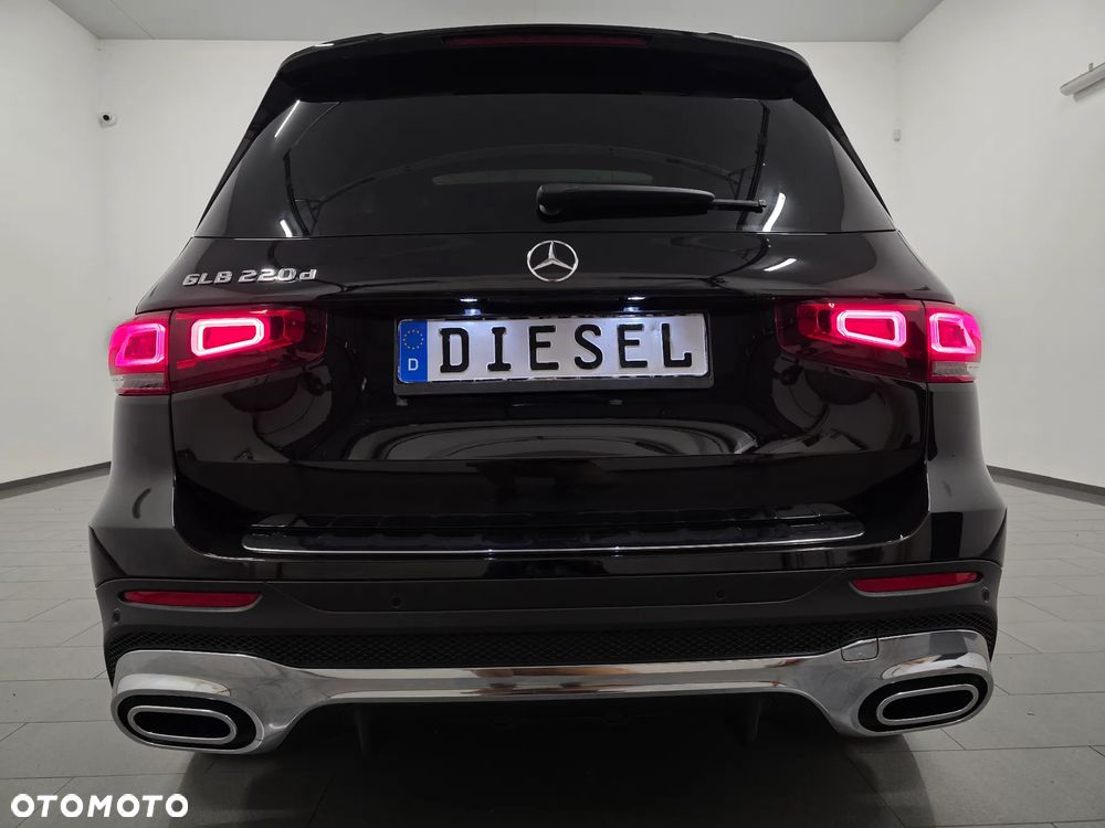Mercedes-Benz GLB 220 d 8G-DCT AMG Line - 38
