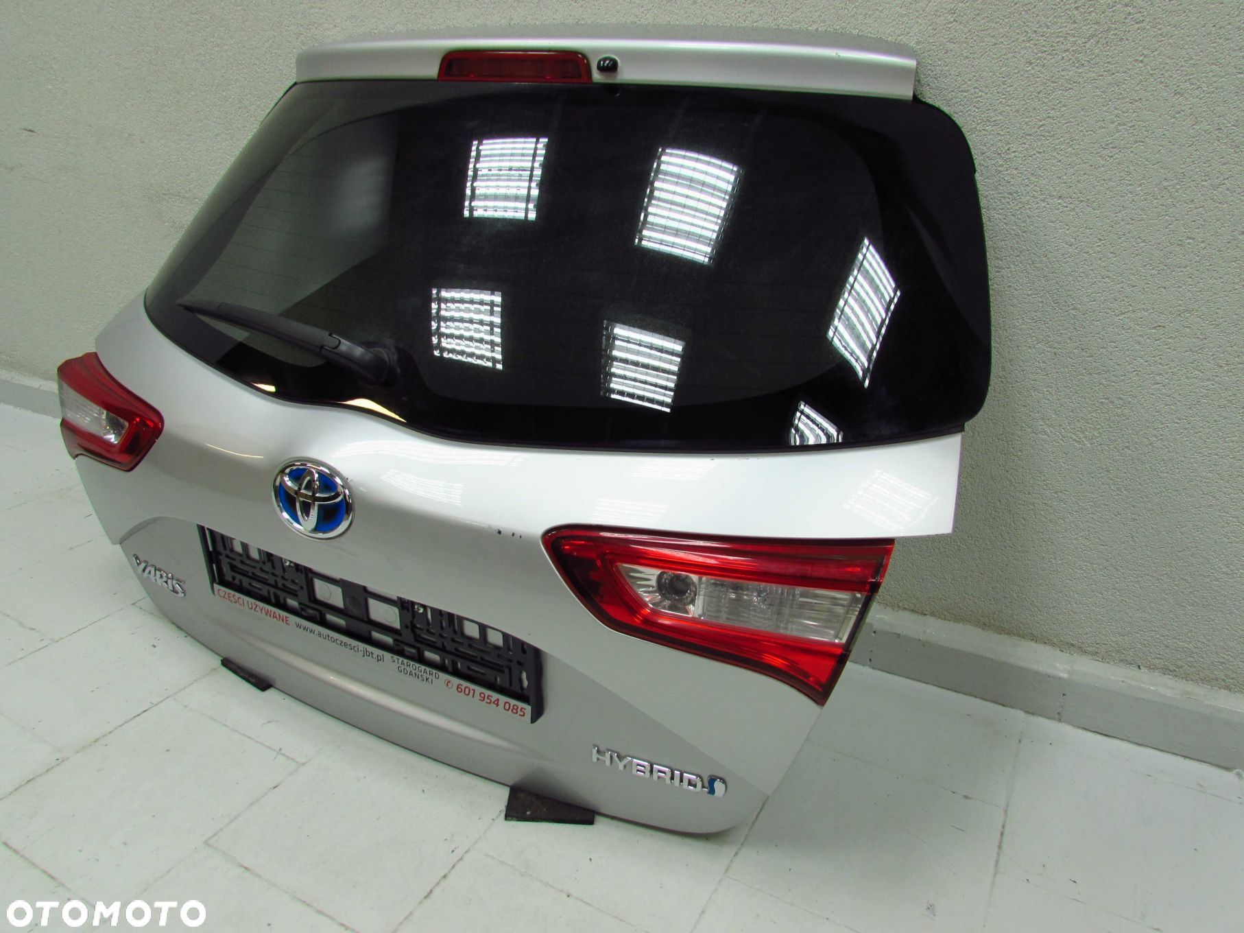 TOYOTA YARIS III LIFT 17-21 KLAPA BAGAZNIKA TYL SZYBA DO ZALOZENIA - 4