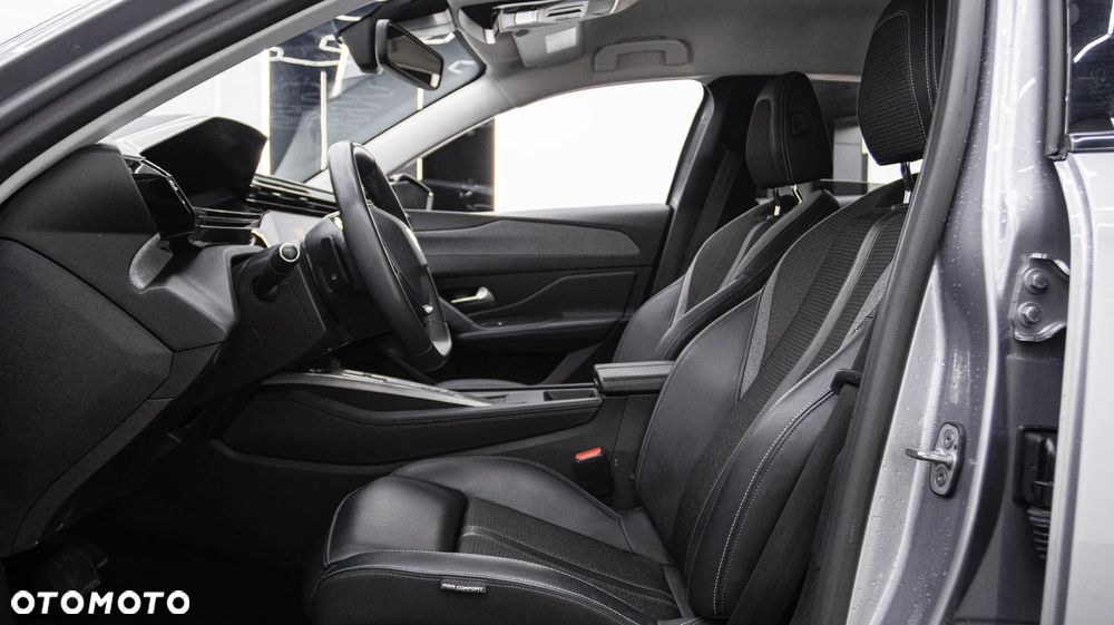 Peugeot 308 1.2 PureTech Allure S&S EAT8 - 17