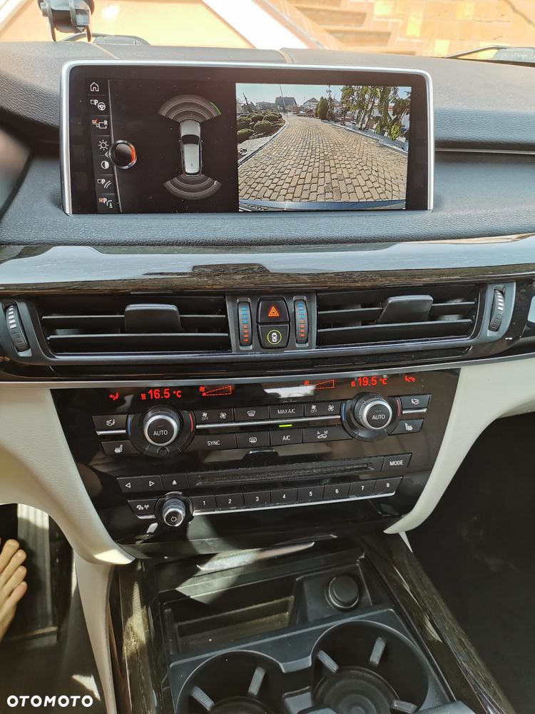 BMW X5 xDrive25d - 15