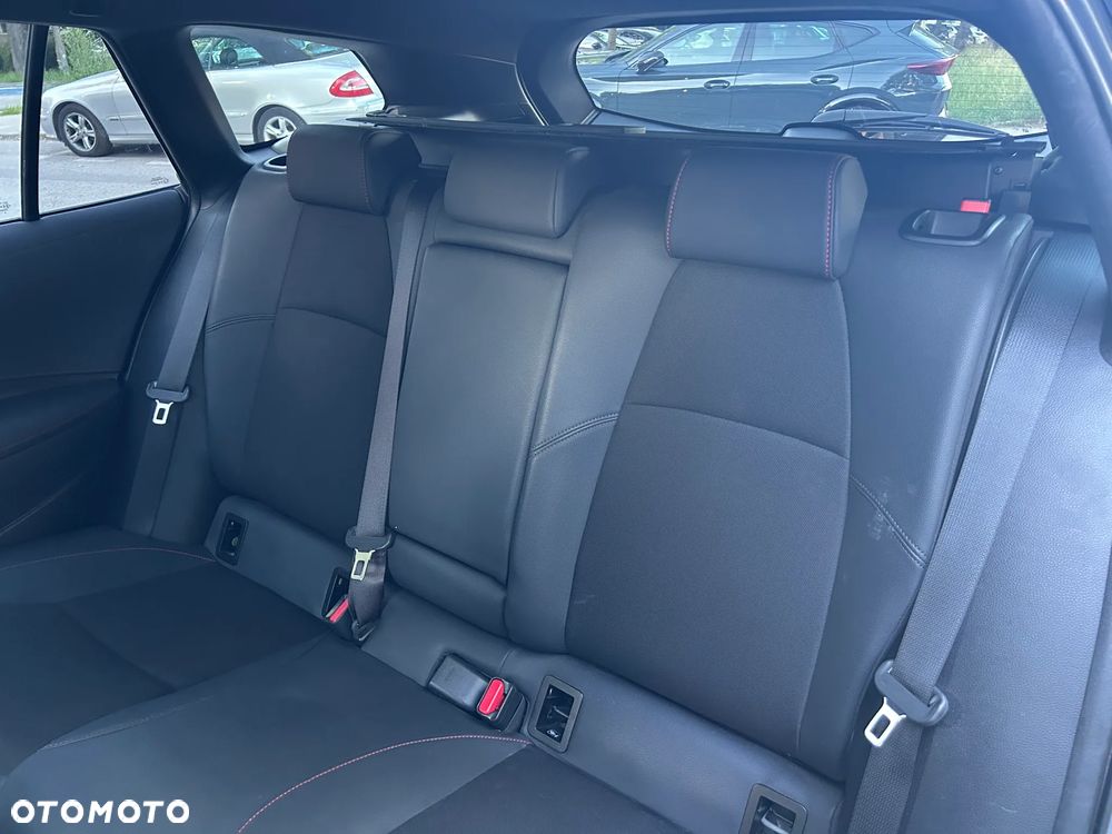 Toyota Corolla 1.8 Hybrid GR Sport - 16