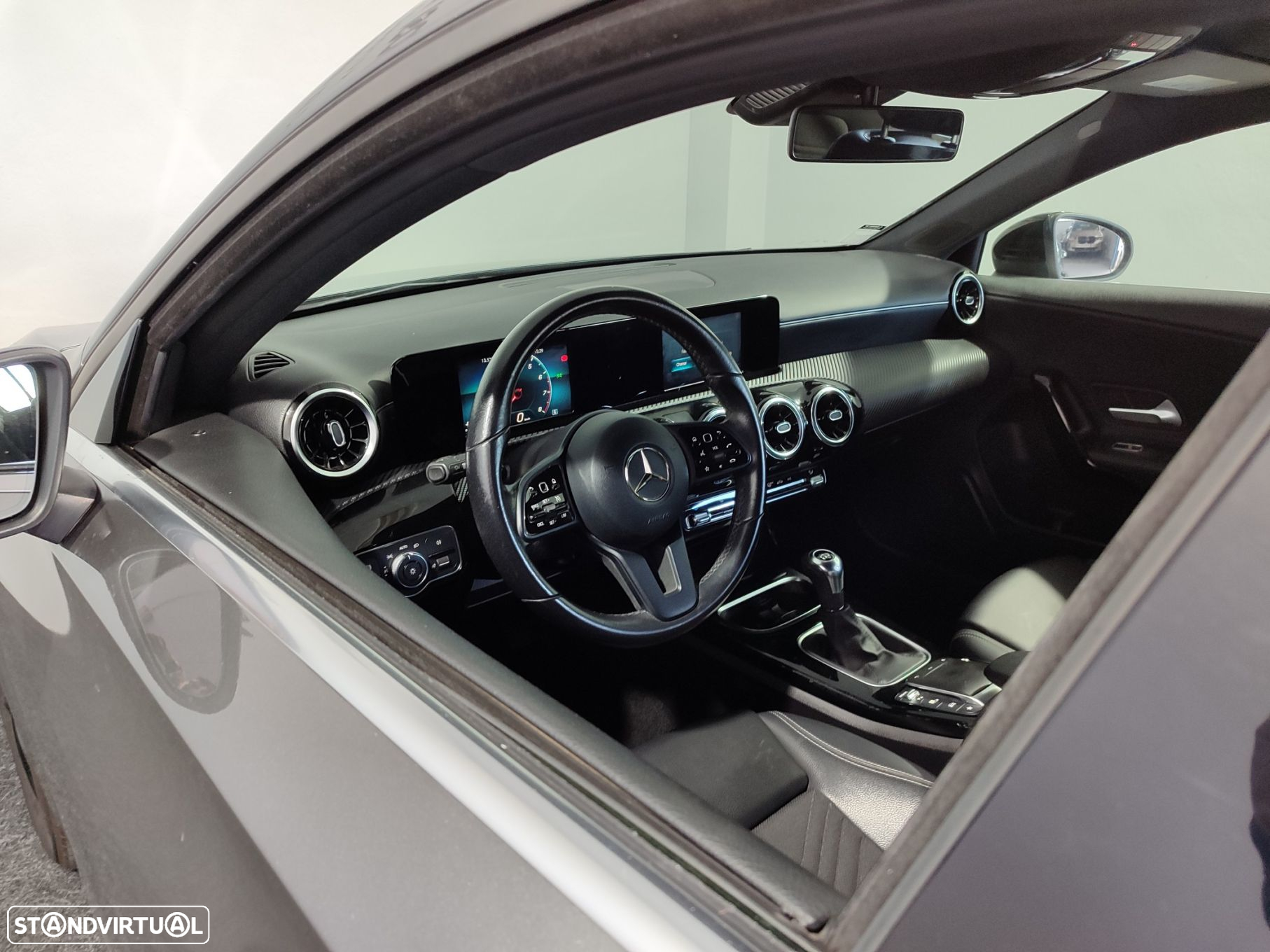 Mercedes-Benz A 200 Progressive - 11