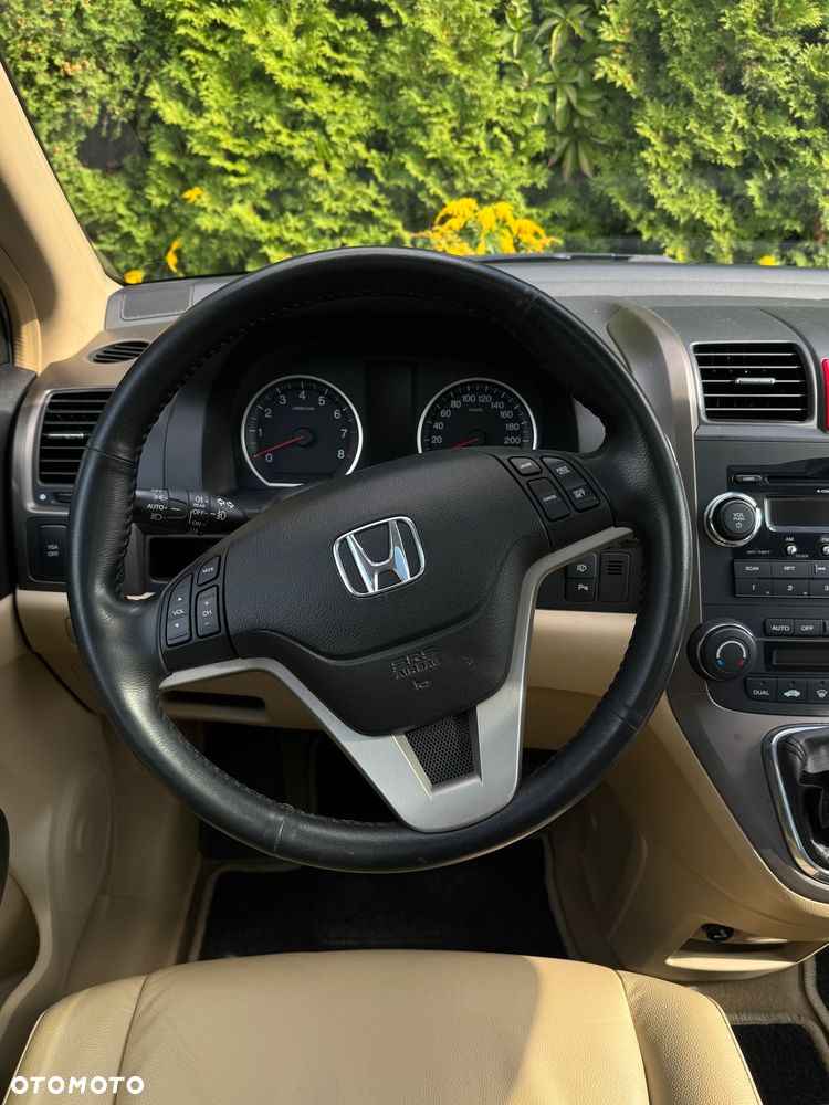 Honda CR-V 2.0i-VTEC Executive 50 Jahre Edition - 33