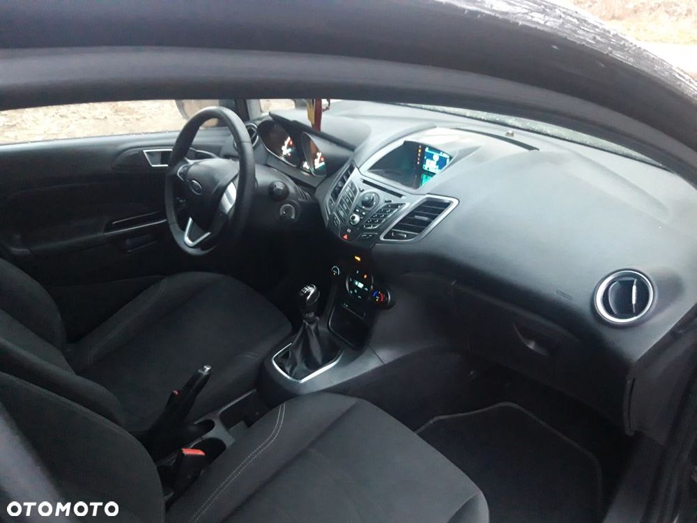 Ford Fiesta 1.6 TDCI Econetic - 19