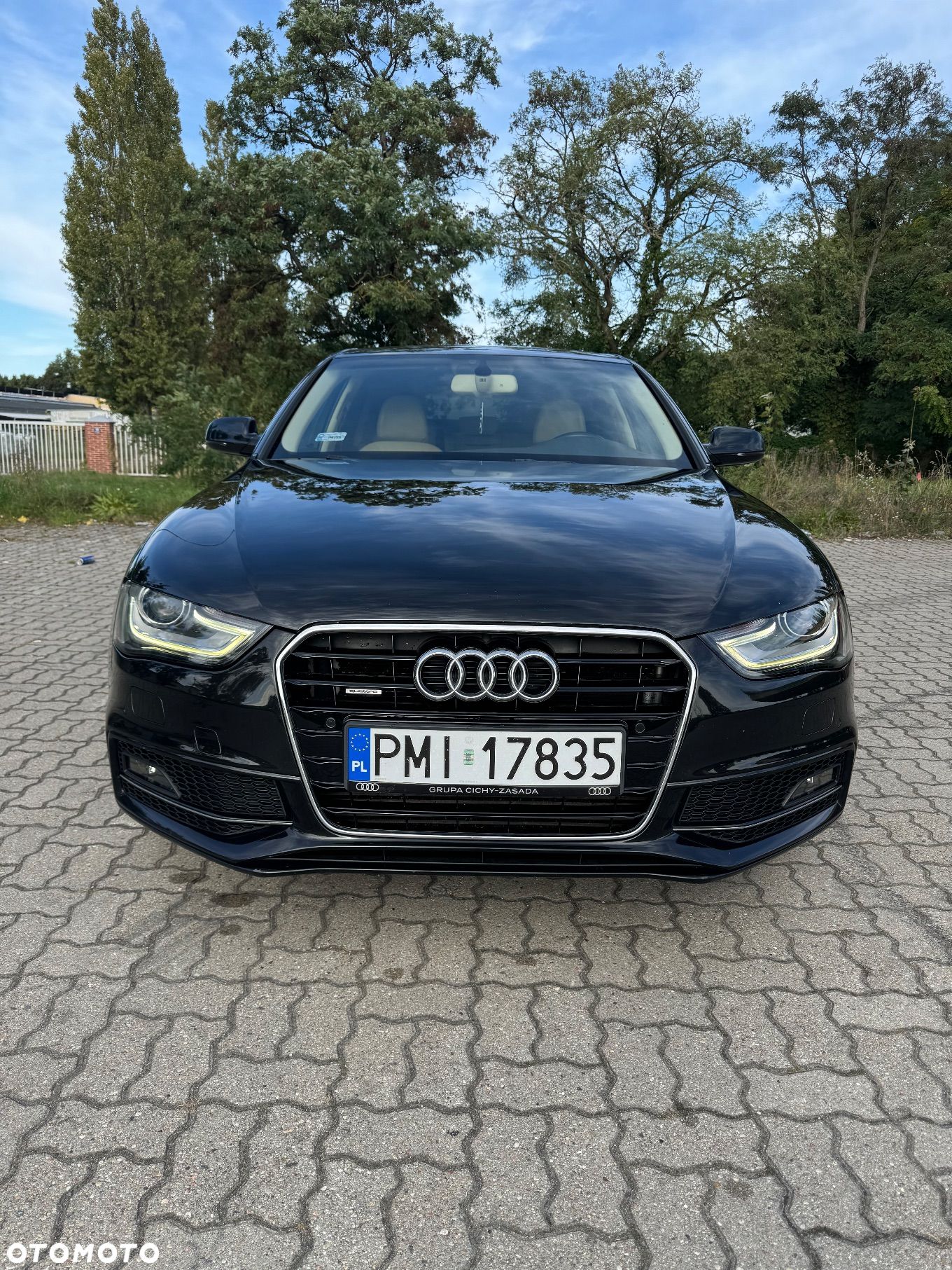 Audi A4 - 1