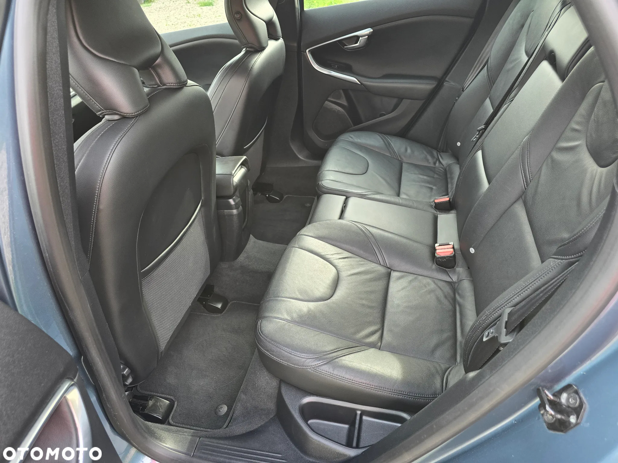 Volvo V40 D2 Momentum - 31