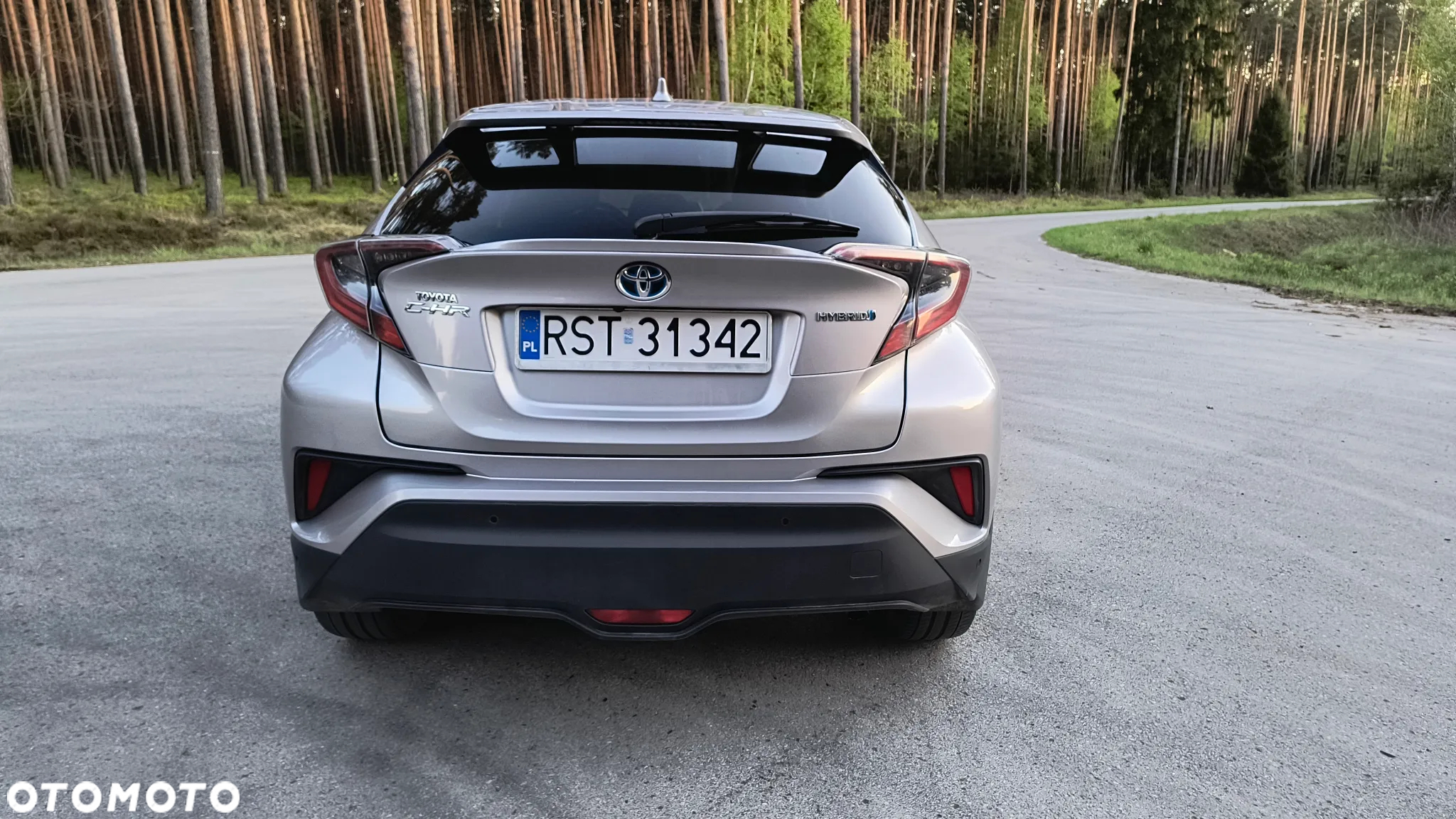 Toyota C-HR - 4