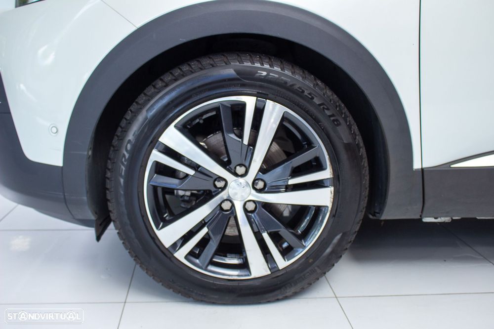 Peugeot 3008 1.2 PureTech Allure EAT8 - 40