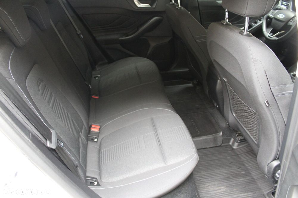 Ford Focus 1.0 EcoBoost Active - 15