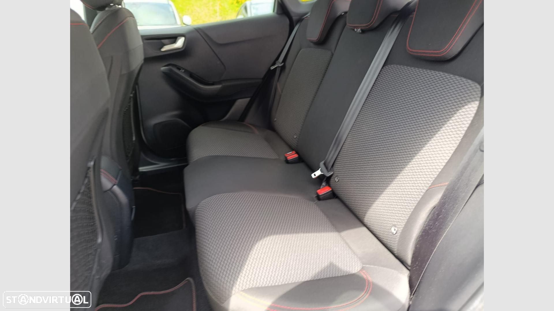Ford Puma 1.0 EcoBoost MHEV ST-Line Aut. - 17