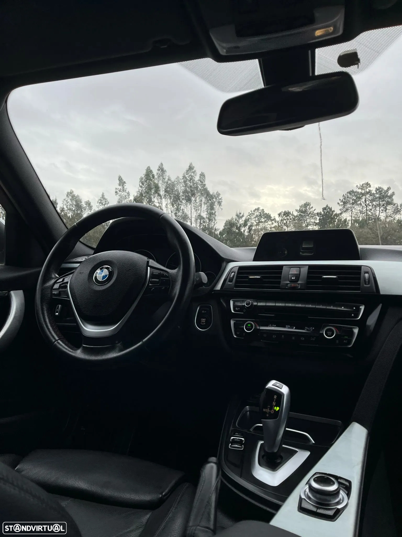 BMW 318 d Line Sport Auto - 9