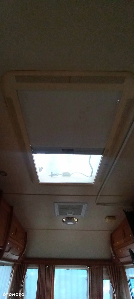 Elddis Typhoon - 20