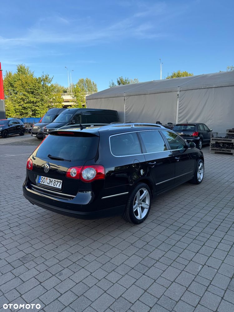 Volkswagen Passat 2.0 TDI DPF BlueMotion Technology Highline - 3