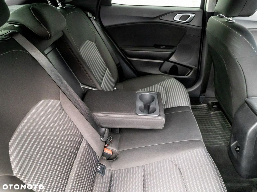 Kia XCeed 1.5 T-GDI M DCT - 15