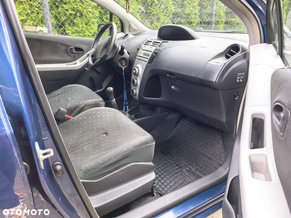 Toyota Yaris 1.4 D-4D Luna - 5