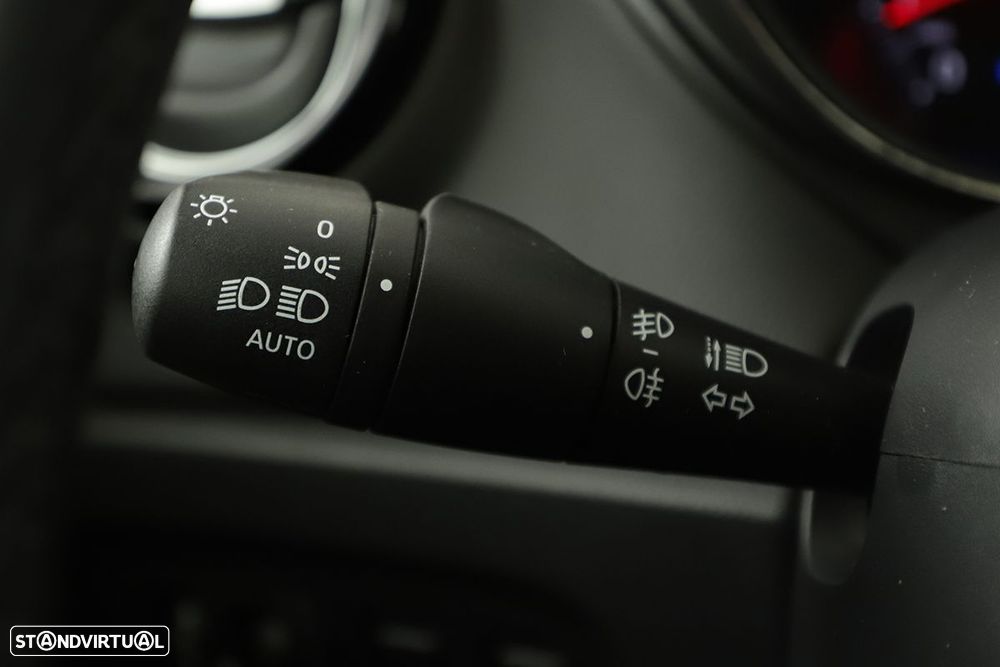 Renault Captur 1.5 dCi Exclusive EDC - 15