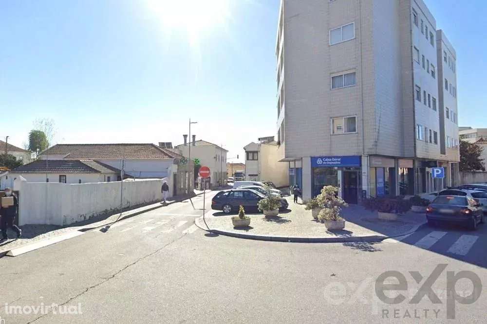 Oportunidade Imperdível de Investimento: Transforme um Patrimônio em u - Grande imagem: 2/7