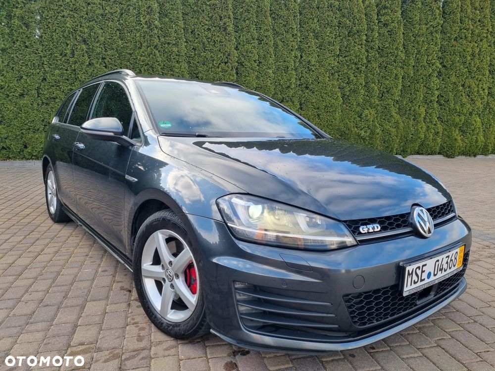 Volkswagen Golf Variant ver-variant-gtd-bluemotion-technology-dsg - 4