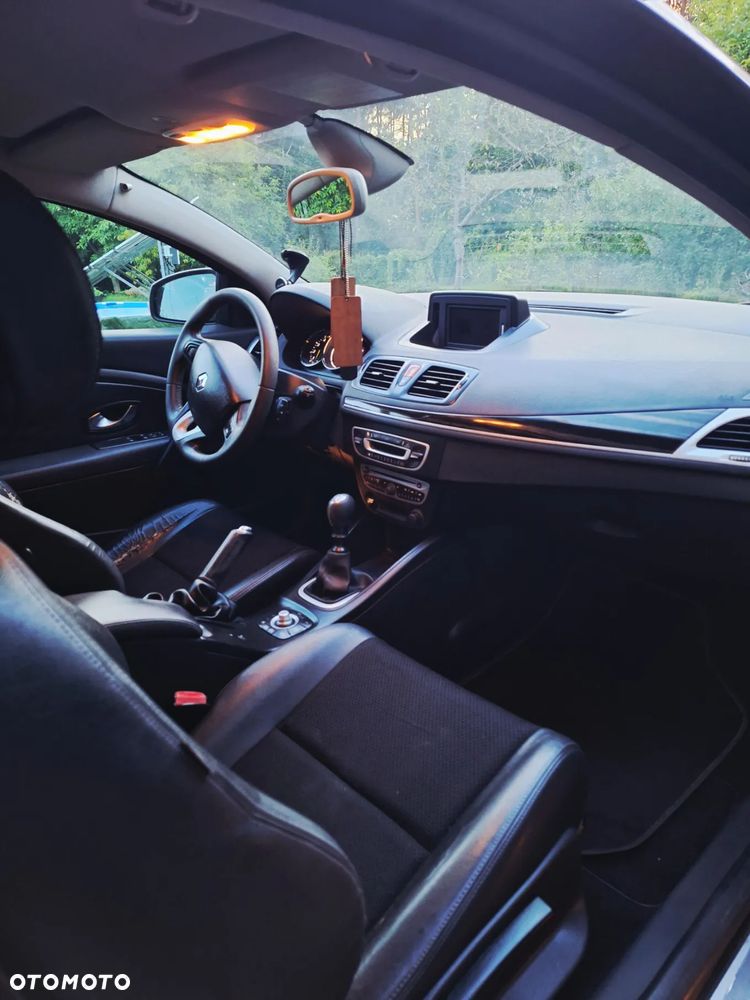 Renault Megane 1.5 dCi Dynamique - 7