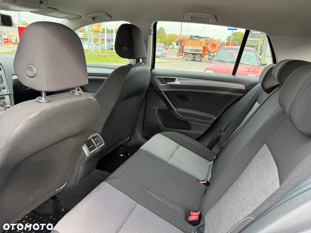 Volkswagen Golf 1.2 TSI BMT Trendline - 21