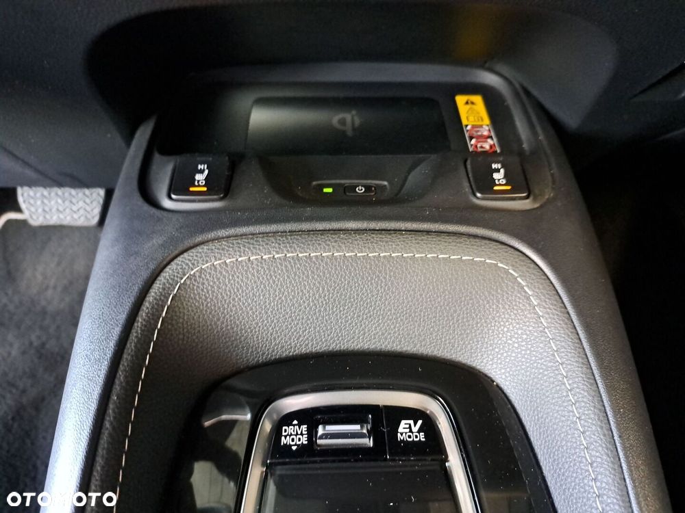 Toyota Corolla 1.8 Hybrid Style - 27