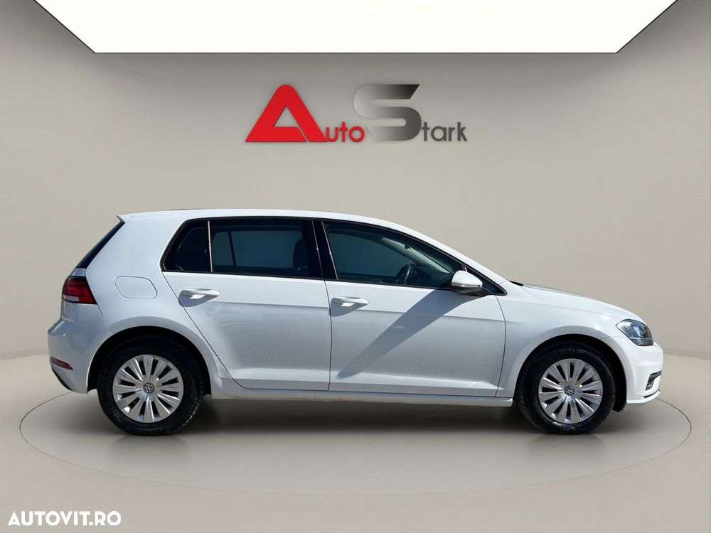 VOLKSWAGEN Golf 2020 — imagine 12