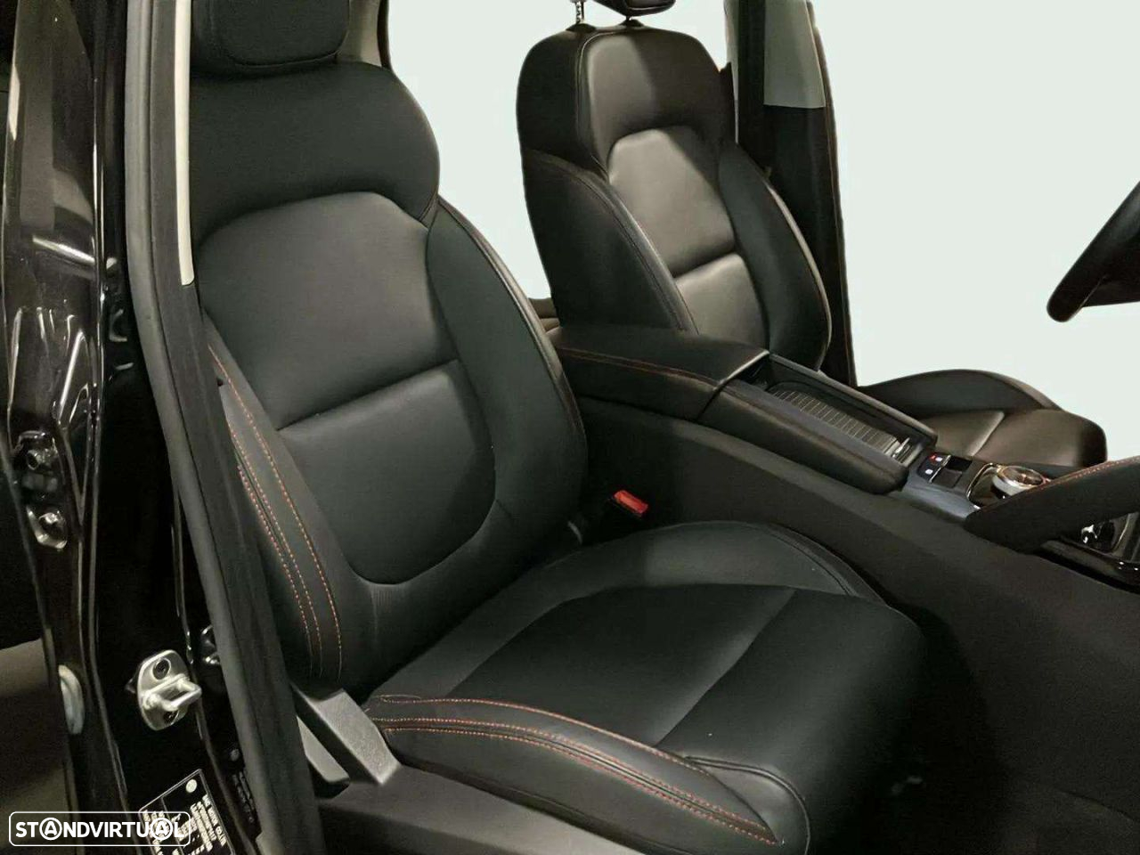 MG ZS - 13