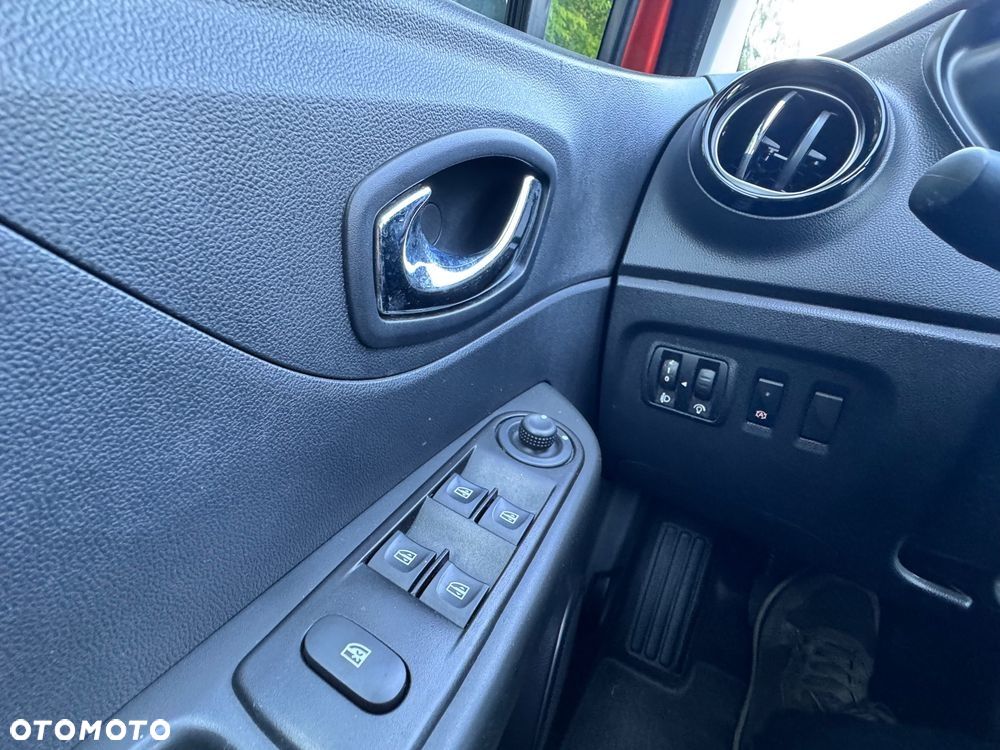 Renault Captur - 29