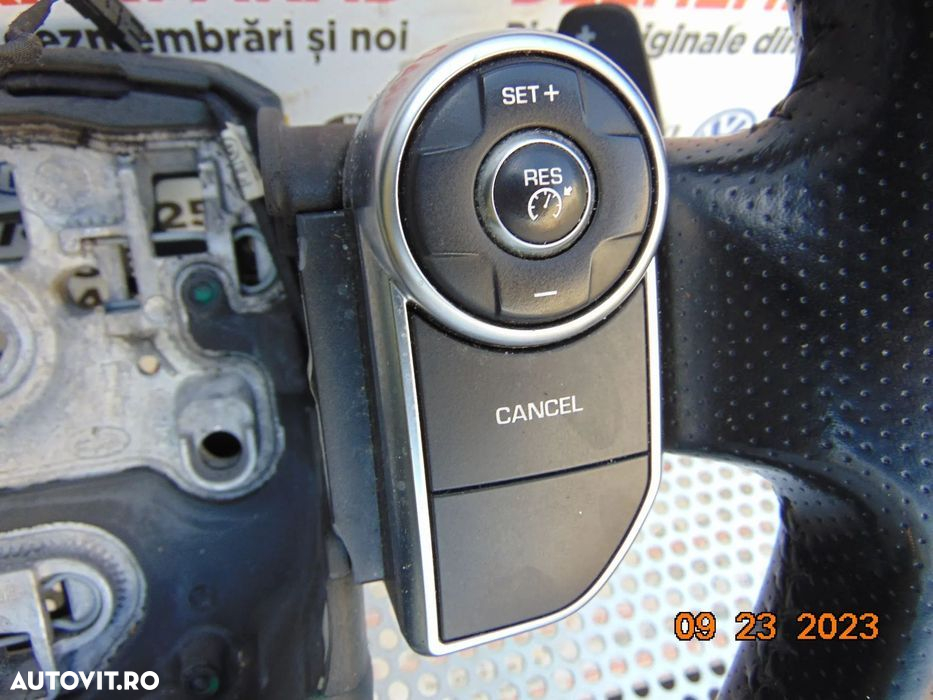 Volan Range Rover Sport 2013-2022 l494 Discovery 5 volan cu comenzi - 6