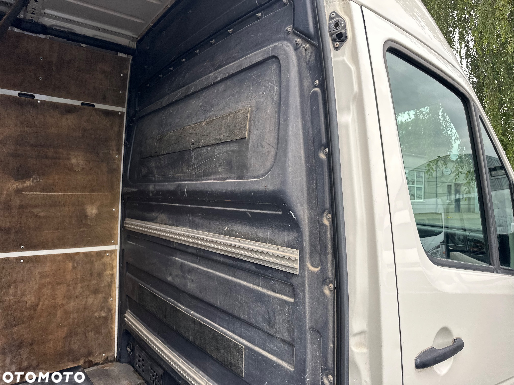 Volkswagen Crafter 2.5tdi 136ps 2010r L2H2 klima - 15