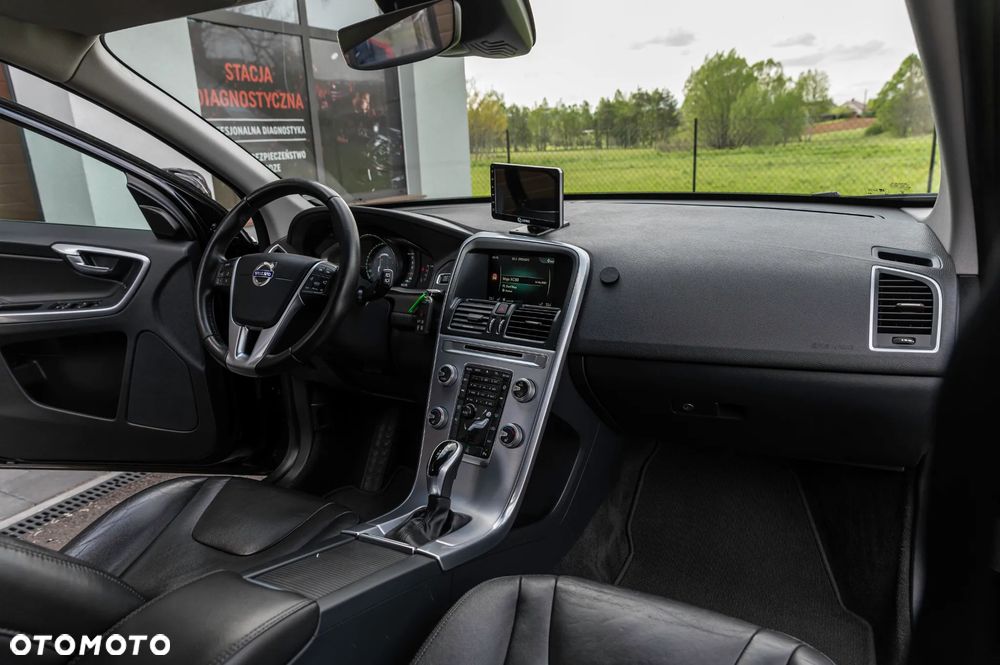 Volvo XC 60 - 28