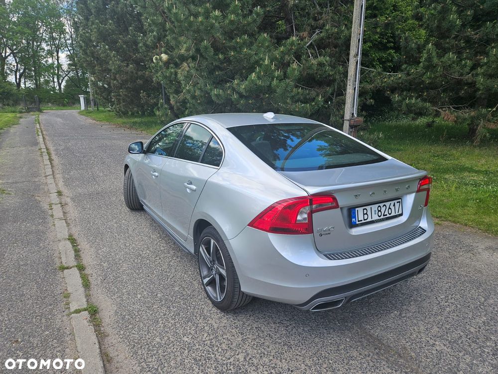 Volvo S60 - 4