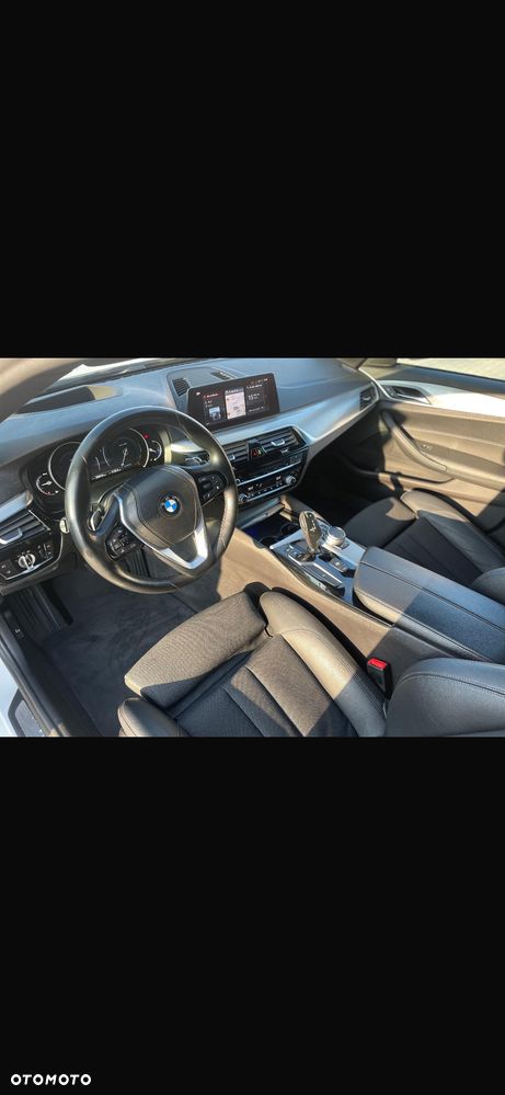 BMW Seria 5 520d xDrive Sport - 5