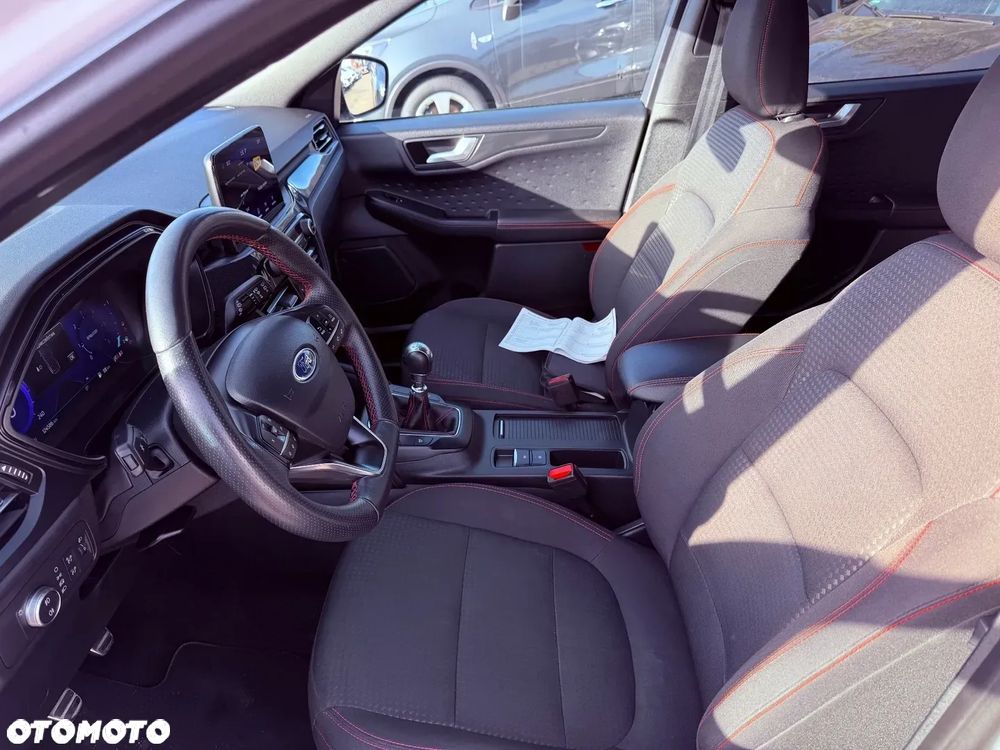 Ford Kuga 2.0 EcoBlue Hybrid ST-LINE - 12