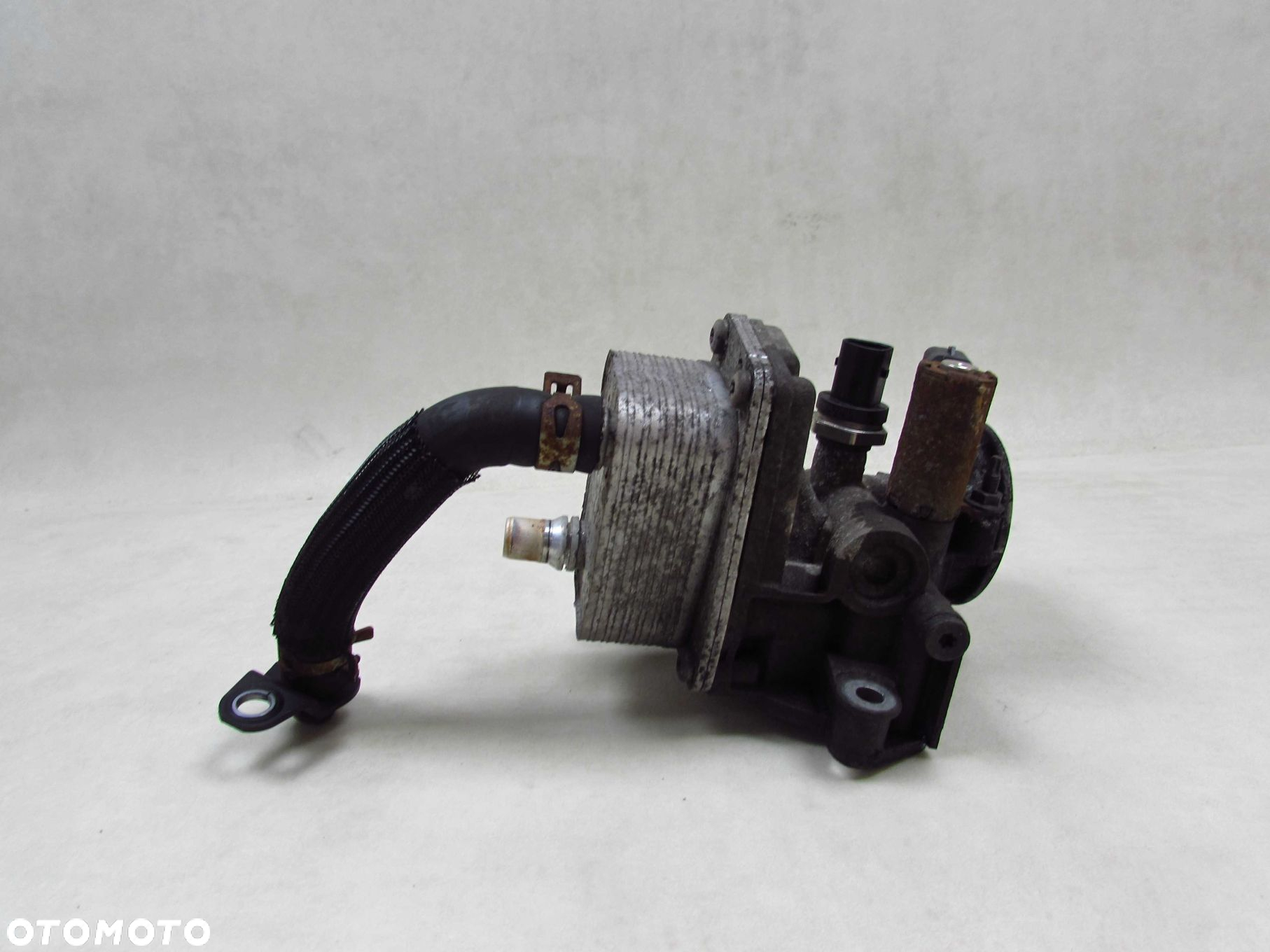 PEUGEOT BOXER JUMPER E6 14-24 2.0 BLUEHDI CHLODNICZKA PODSTAWA FILTRA OLEJU ZAWOR 9815631580 - 2