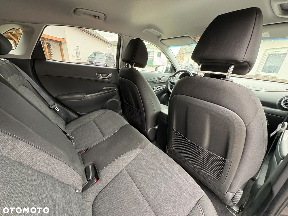 Hyundai Kona - 15
