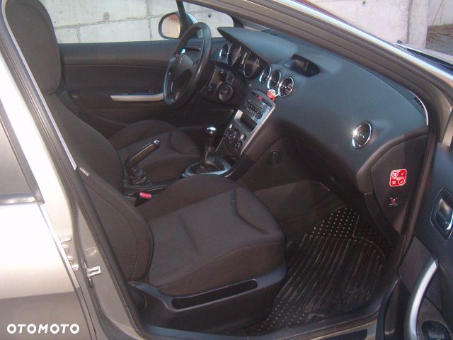 Peugeot 308 - 10