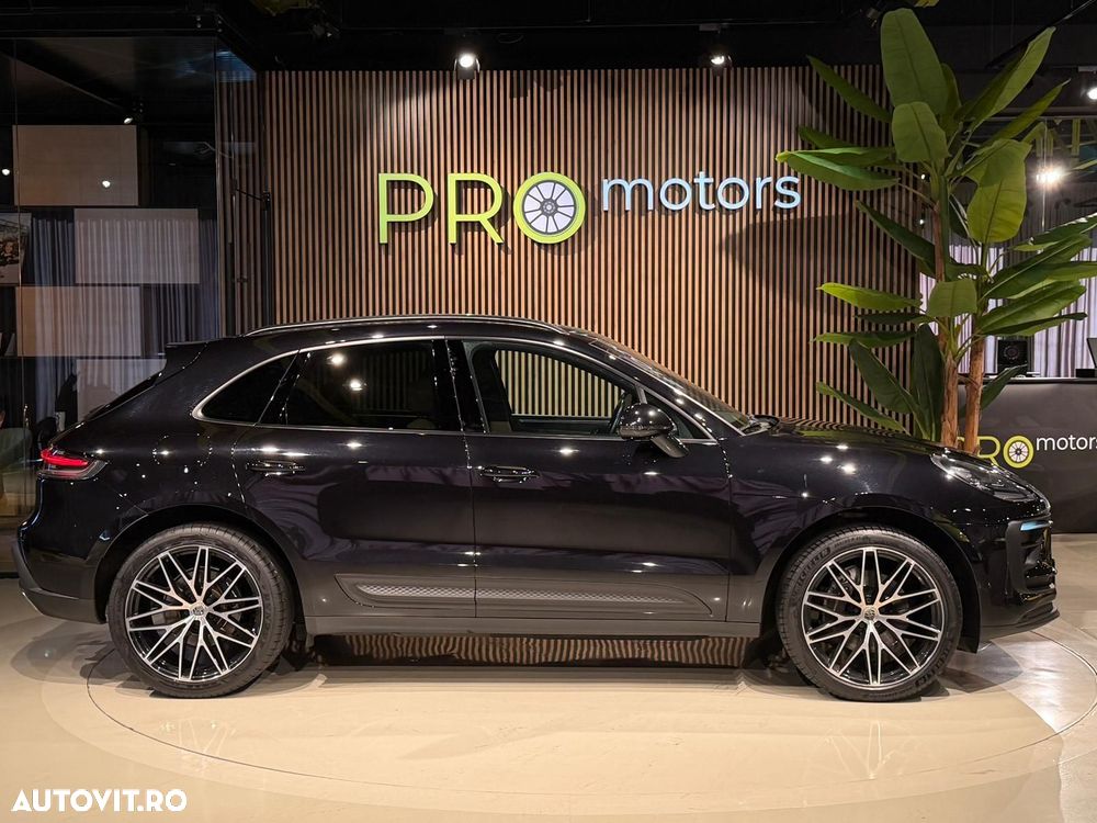 Porsche Macan - 28