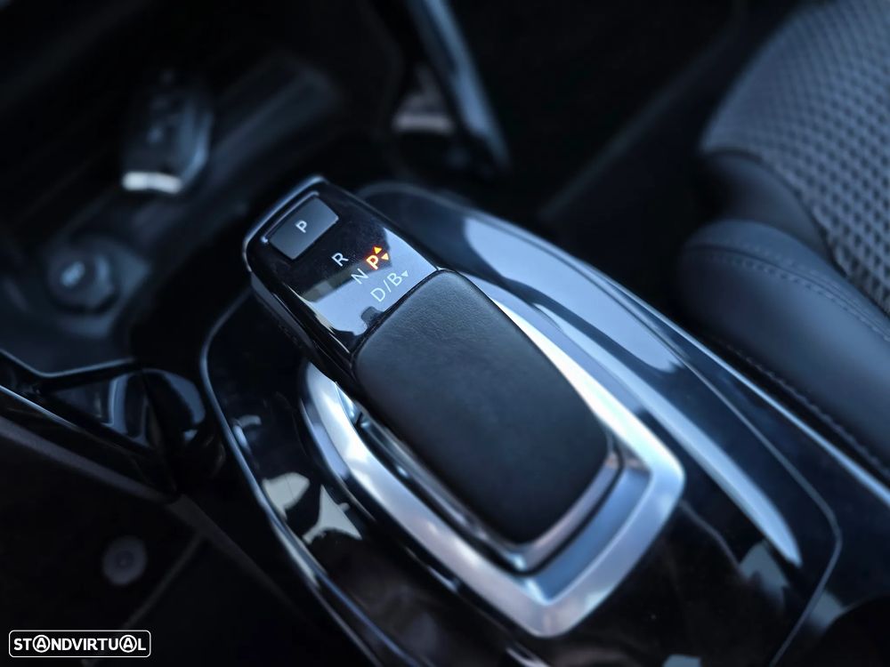 Peugeot e-208 GT - 30