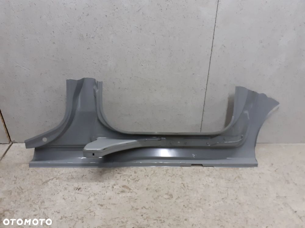 PRÓG POSZYCIE PROGU PRAWE DACIA DOKKER 2018-> 379315 - 4