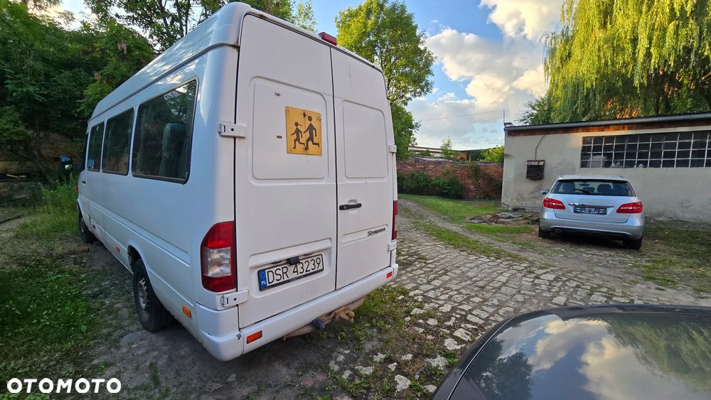 Mercedes-Benz Sprinter - 3
