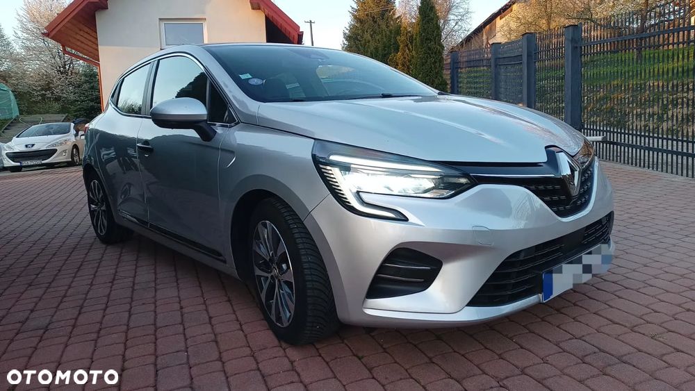 Renault Clio TCe 100 INTENS - 17