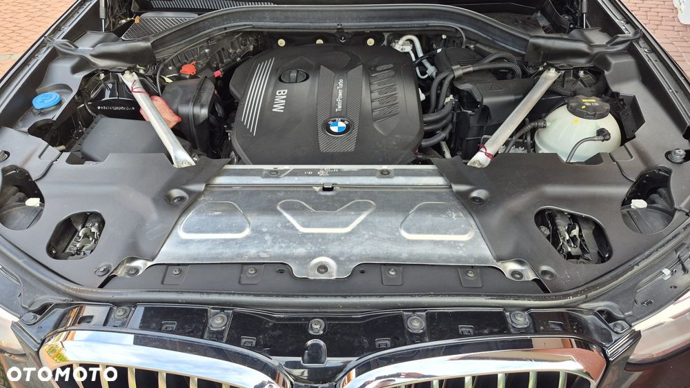 BMW X3 xDrive30d Luxury Line - 23