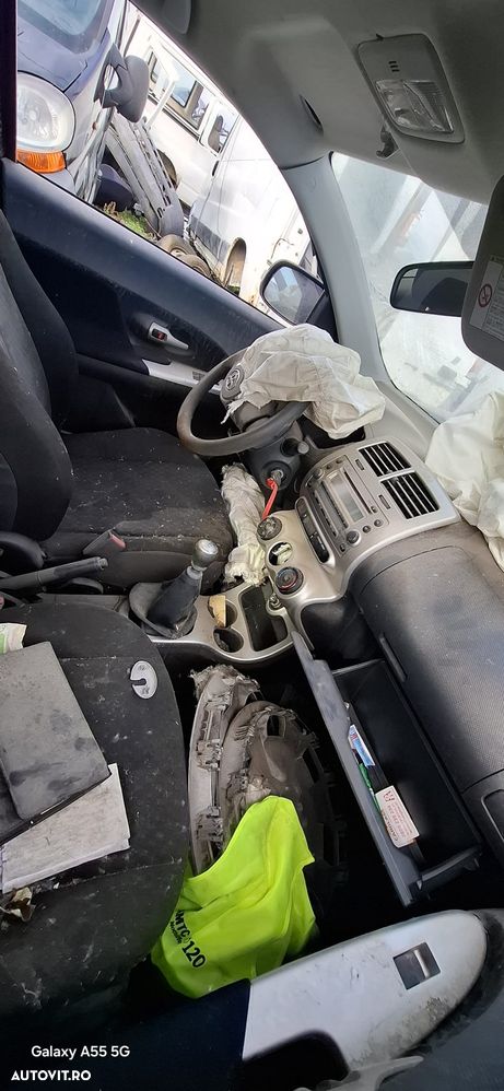 Dezmembrez Toyota Urban Cruiser 1.33 vvti - 3