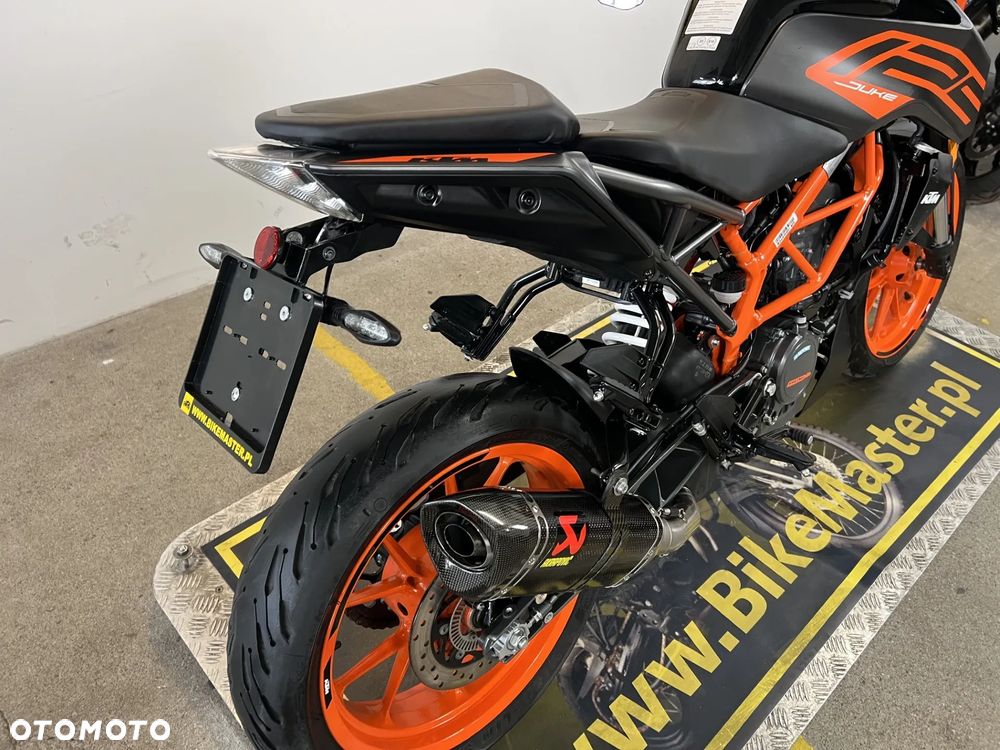 KTM Duke - 19