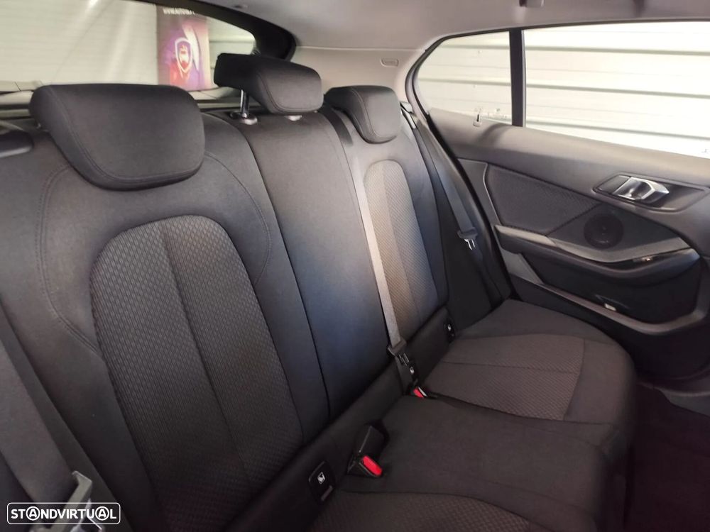 BMW 116 d Corporate Edition Auto - 24