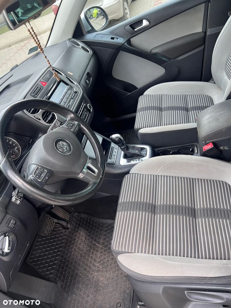 Volkswagen Tiguan 2.0 TDI 4Mot Sport&Style DSG - 6
