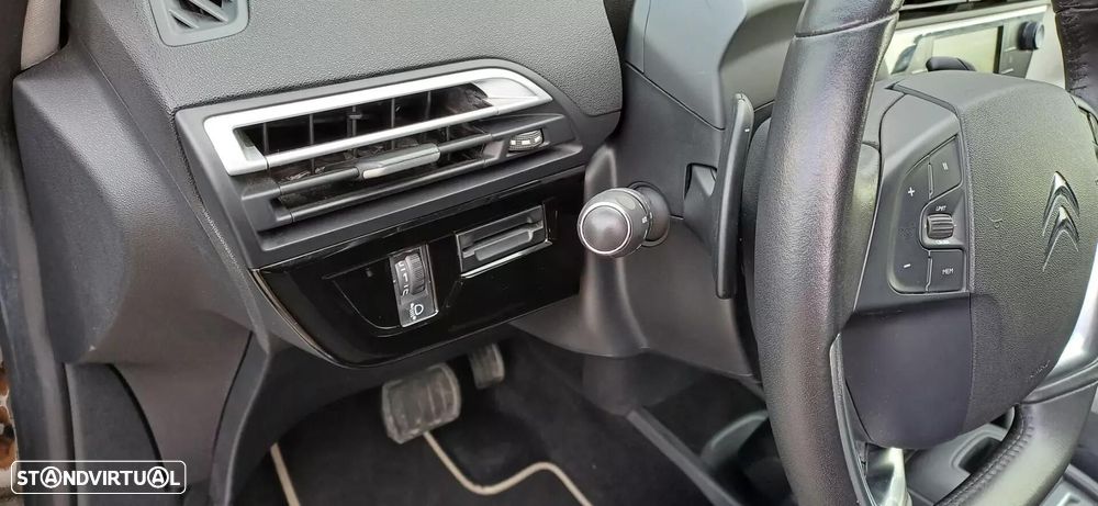 Citroën Grand C4 Spacetourer - 18