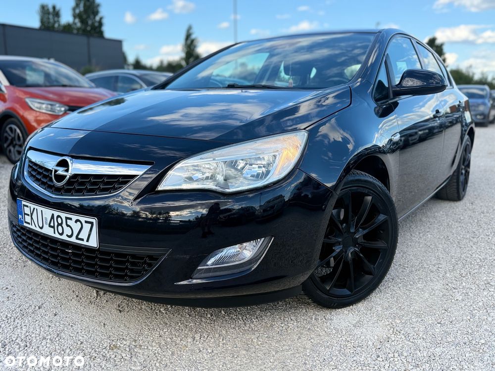 Opel Astra 1.4 Turbo Color Edition - 4