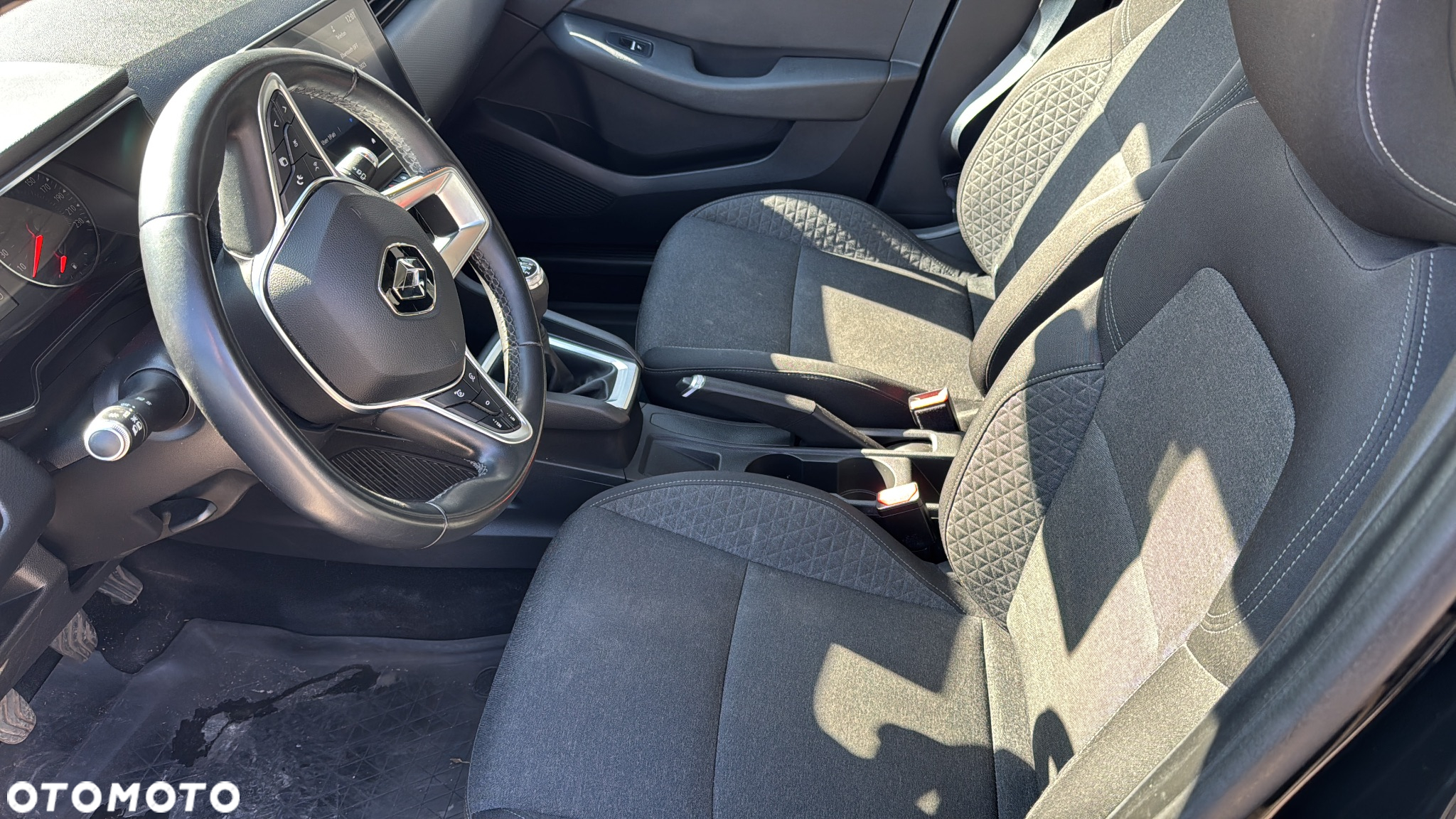 Renault Clio 1.0 TCe Zen - 15